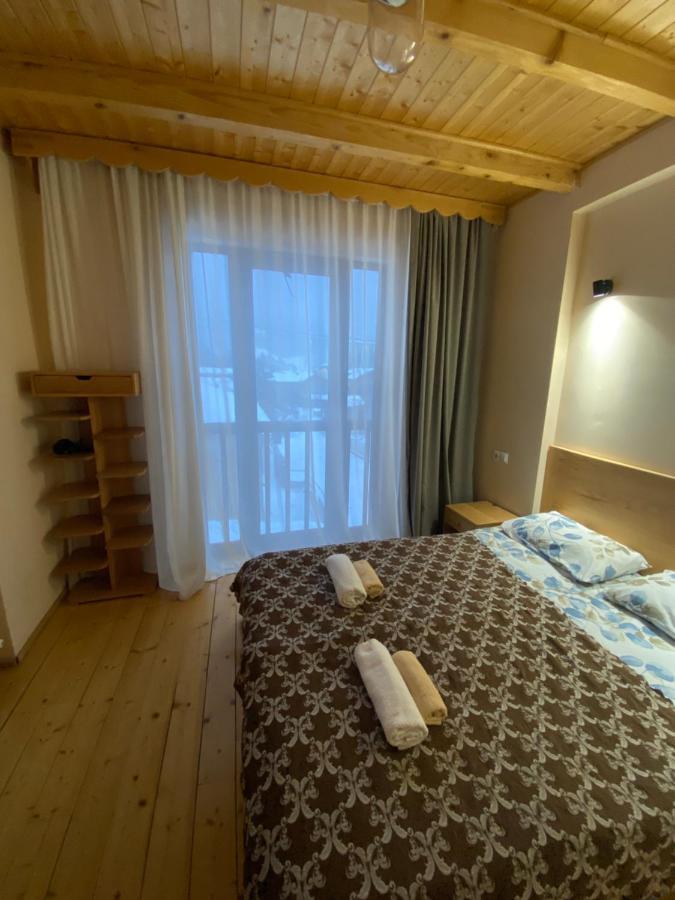 Sana Guest House Местія Екстер'єр фото