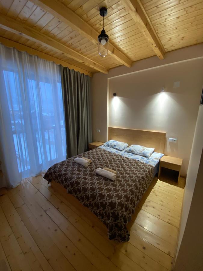 Sana Guest House Местія Екстер'єр фото